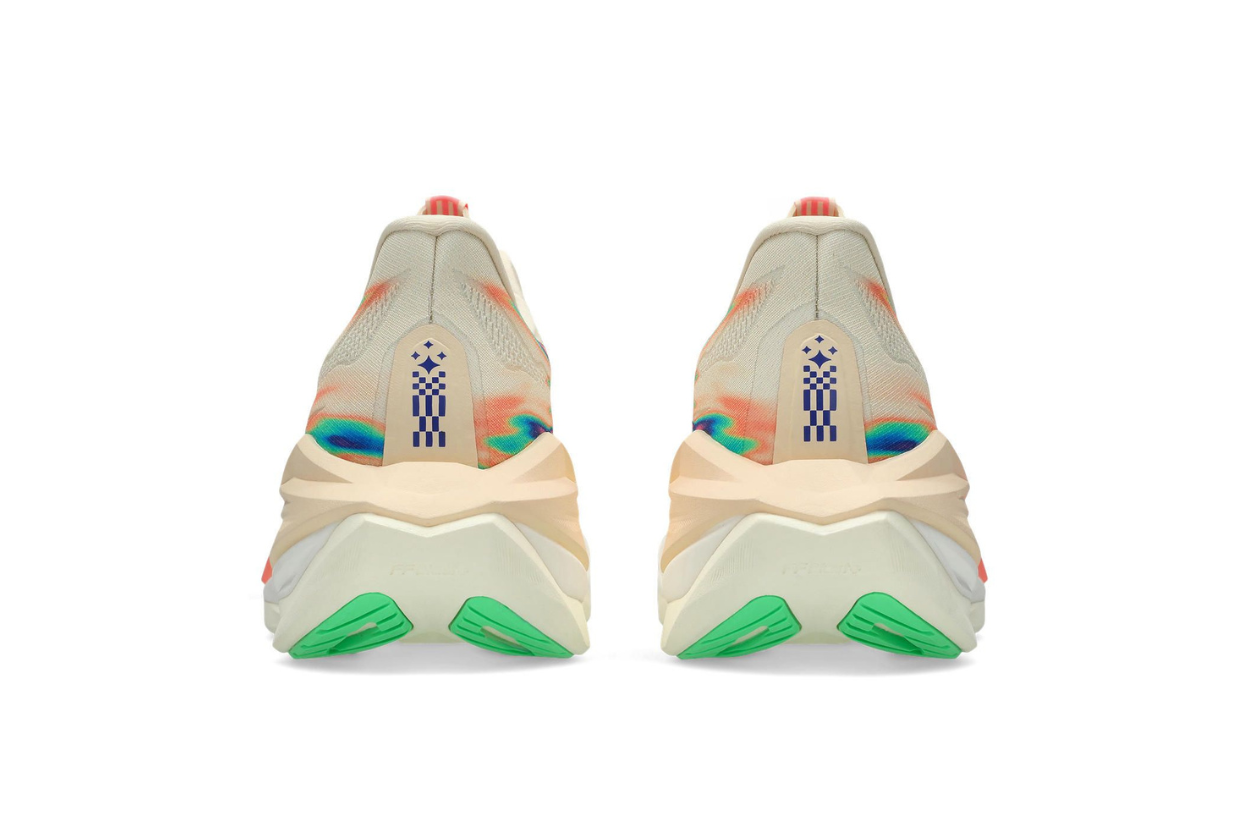 Asics Superblast 3 Seashell Sun Coral