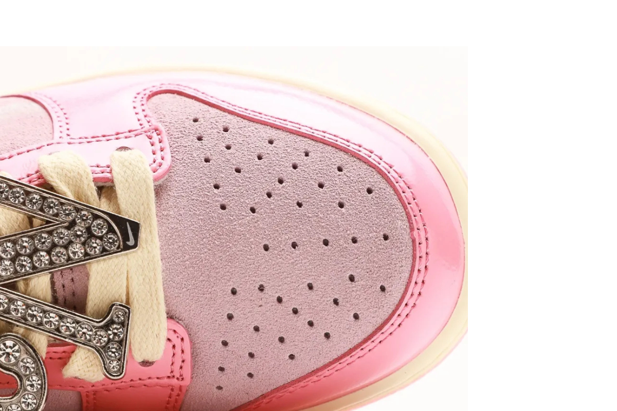 Nike Dunk Low LX Barbie Edition