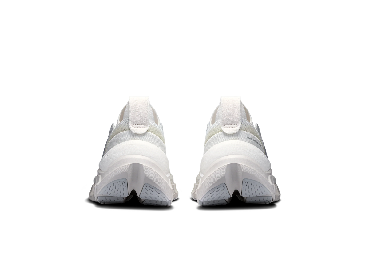 On Running Cloud X Tempo Ivory Ice