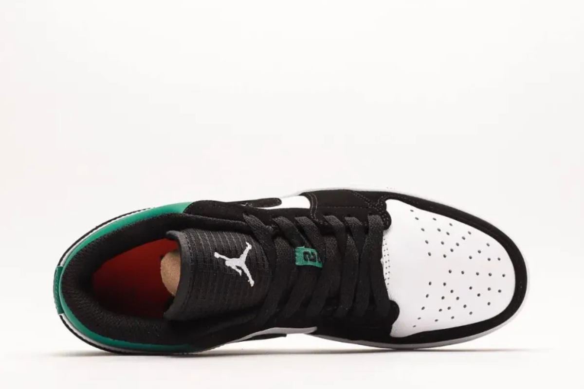 Jordan 1 Low Mystic Green Edition