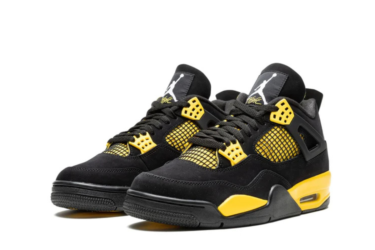 Air Jordan 4 Retro "Thunder" 2023 Edition