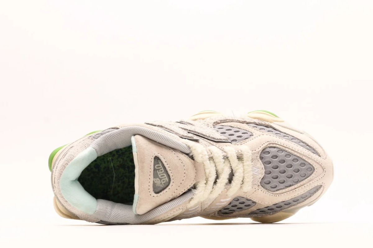 New Balance 9060 Bricks & Wood Edition