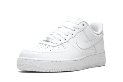 Air Force 1 Low '07 in Triple White