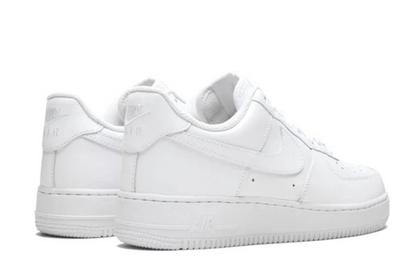 Air Force 1 Low '07 in Triple White