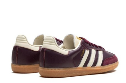 Adidas Samba in Maroon