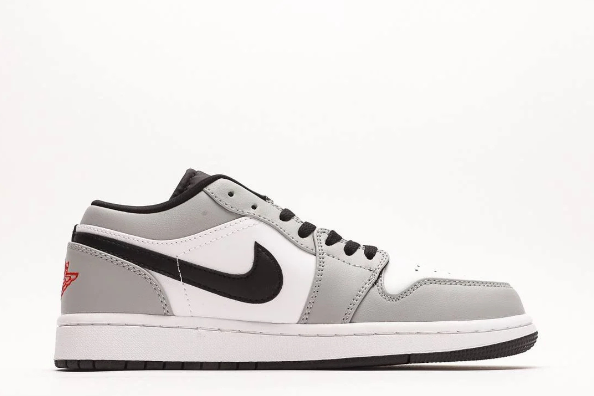 Air Jordan 1 Low Light Smoke Grey Edition