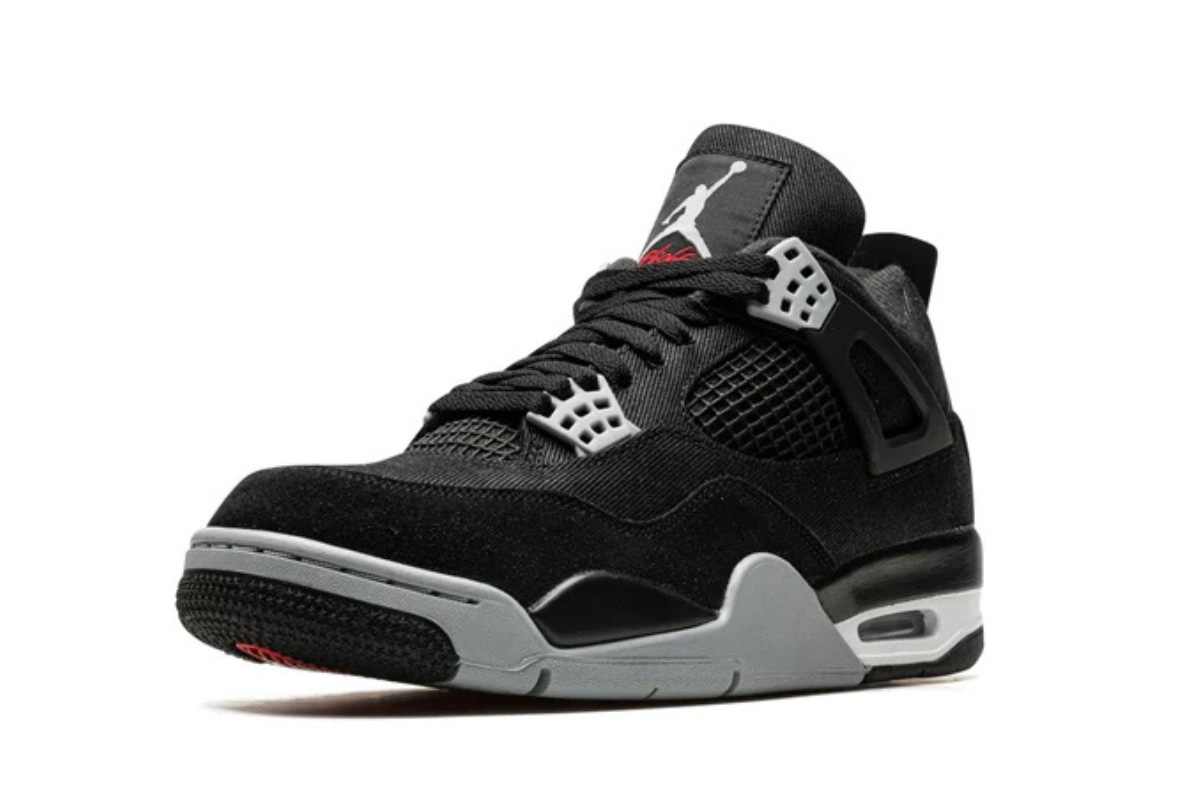 Air Jordan 4 "Black Canvas"