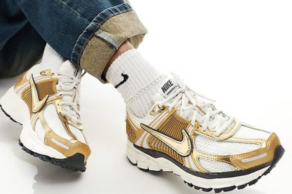 Nike Zoom Vomero 5 Metallic Gold Edition