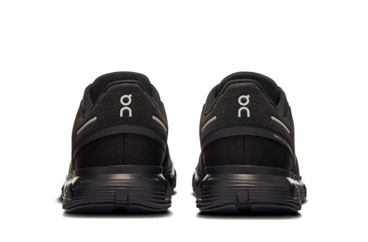 On Cloud 6 - Black/Black Edition