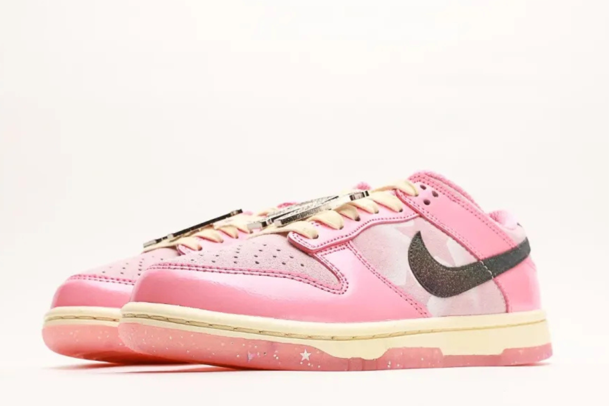 Nike Dunk Low LX Barbie Edition