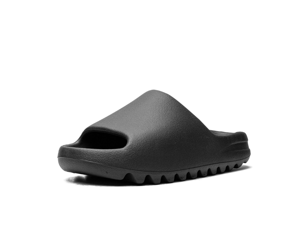 Adidas Yeezy Slide in Black