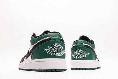 Air Jordan 1 Low Green Toe Edition