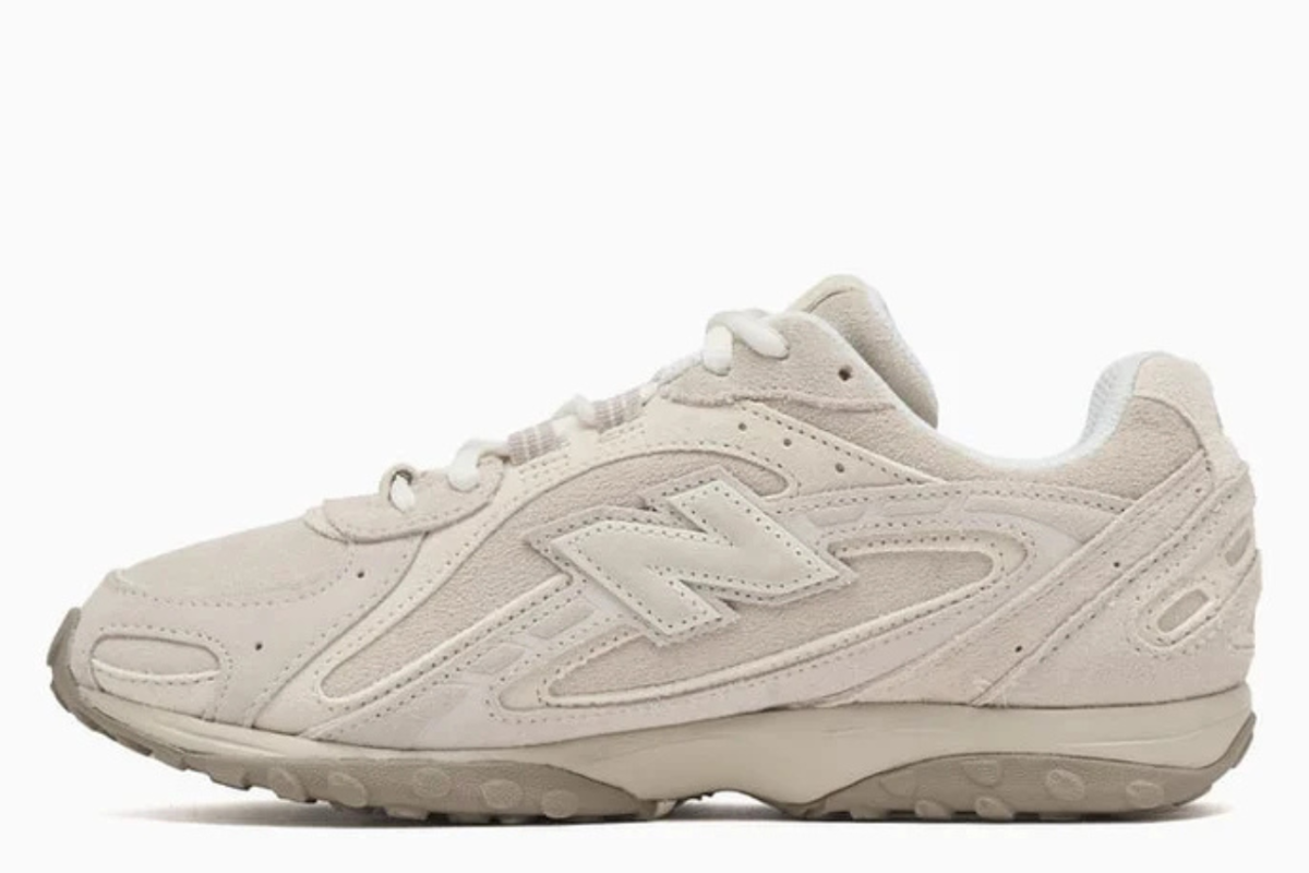 New Balance 204L Timberwolf Colorway