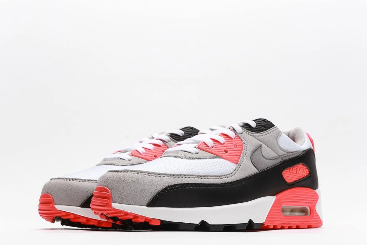 Nike Air Max 90 Gore-Tex OG Infrared Edition