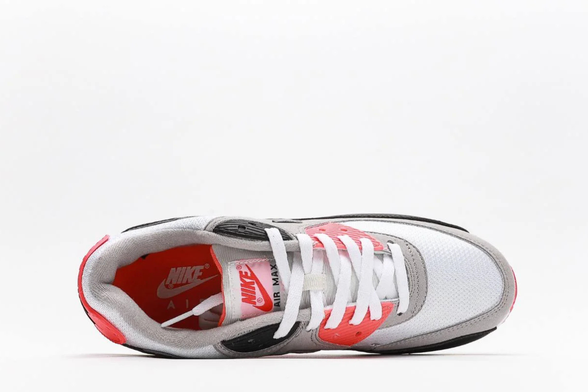 Nike Air Max 90 Gore-Tex OG Infrared Edition