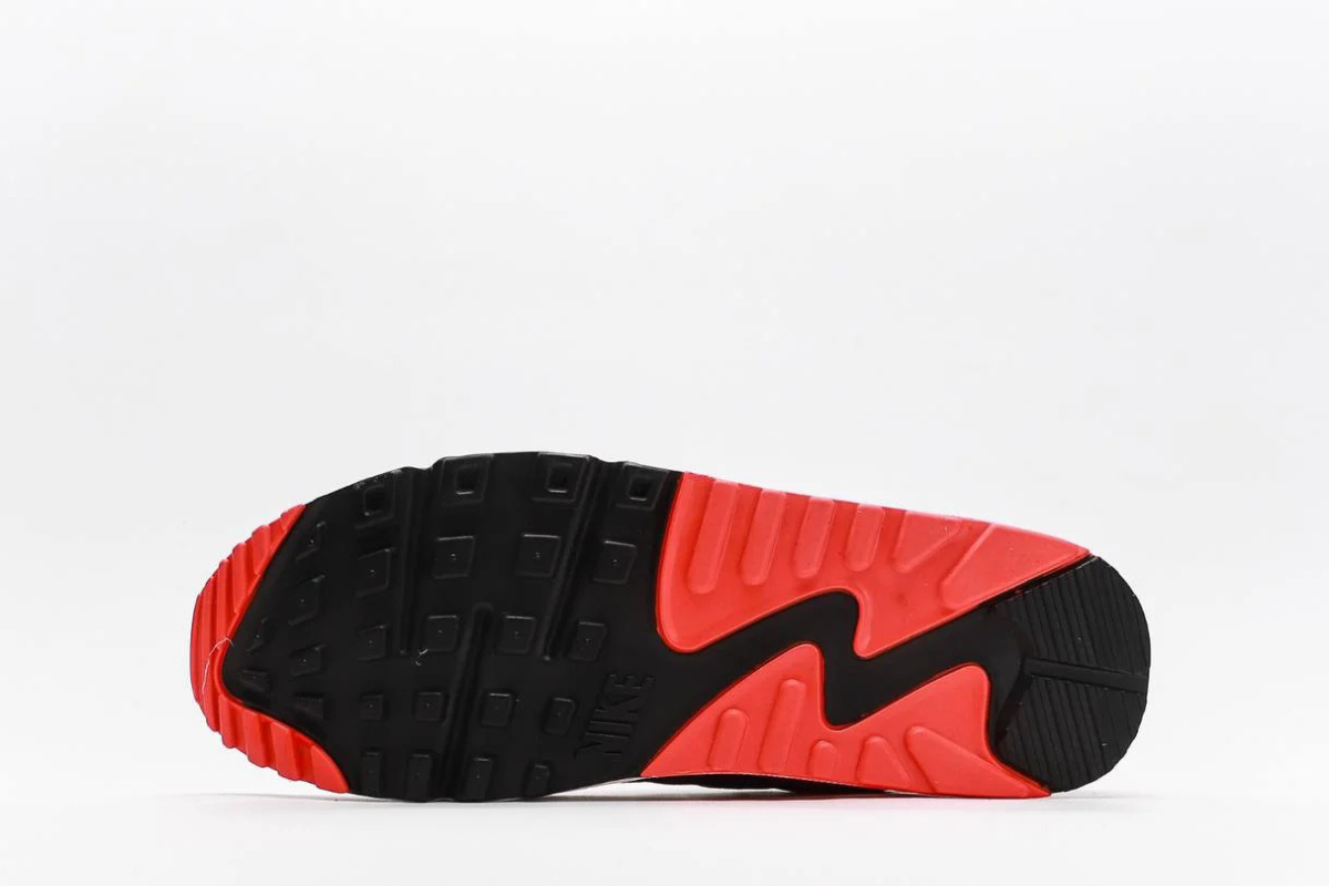Nike Air Max 90 Gore-Tex OG Infrared Edition