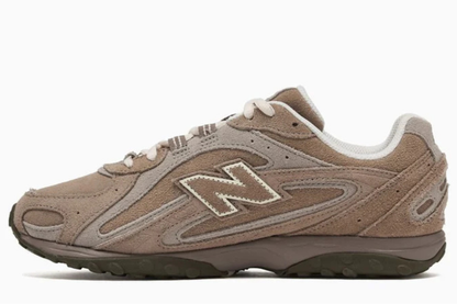 New Balance 204L Mushroom Arid Stone Colorway