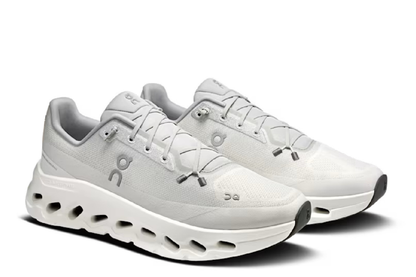 On Cloudtilt in Glacier Ice