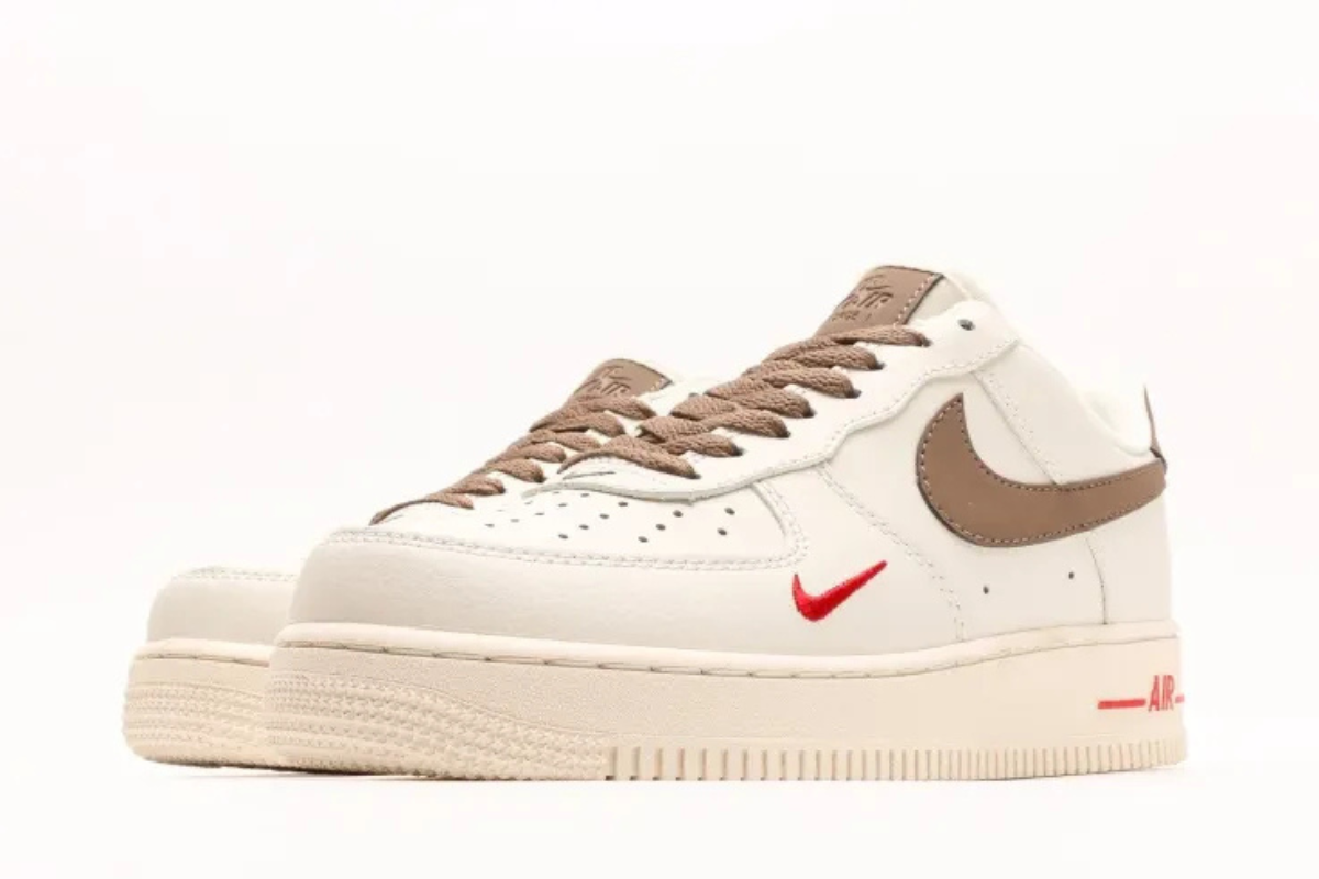 Nike Air Force 1 Low Beige