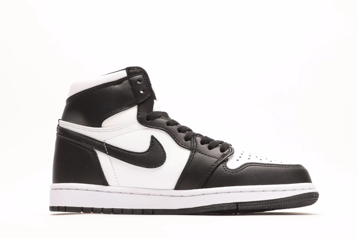 Air Jordan 1 Retro High '85 Black White Edition