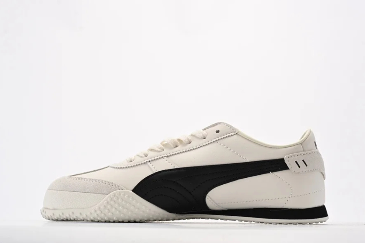 PUMA Bella UT White Black Edition