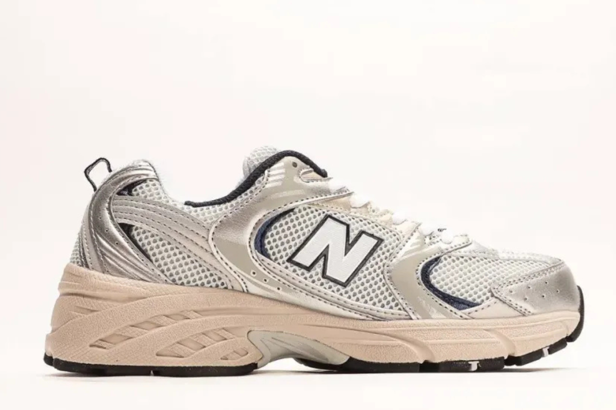 New Balance 530 in Steel Grey