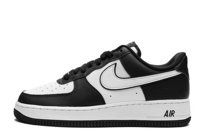 Air Force 1 Low in 'Panda' Edition