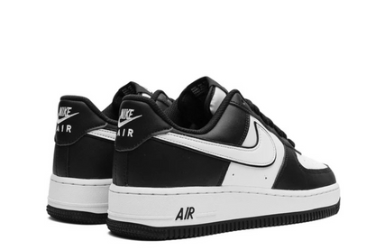 Air Force 1 Low in 'Panda' Edition