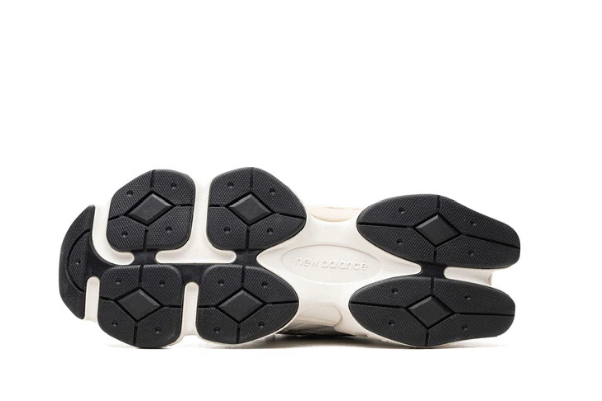 New Balance 9060 in "White/Navy"