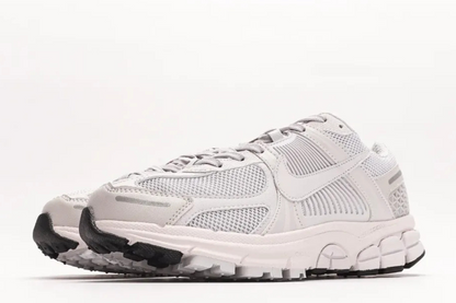 Nike NK Zoom Vomero 5 SP Vomero