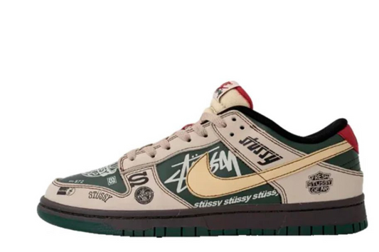 Nike SB Dunk Low Stussy Beemer