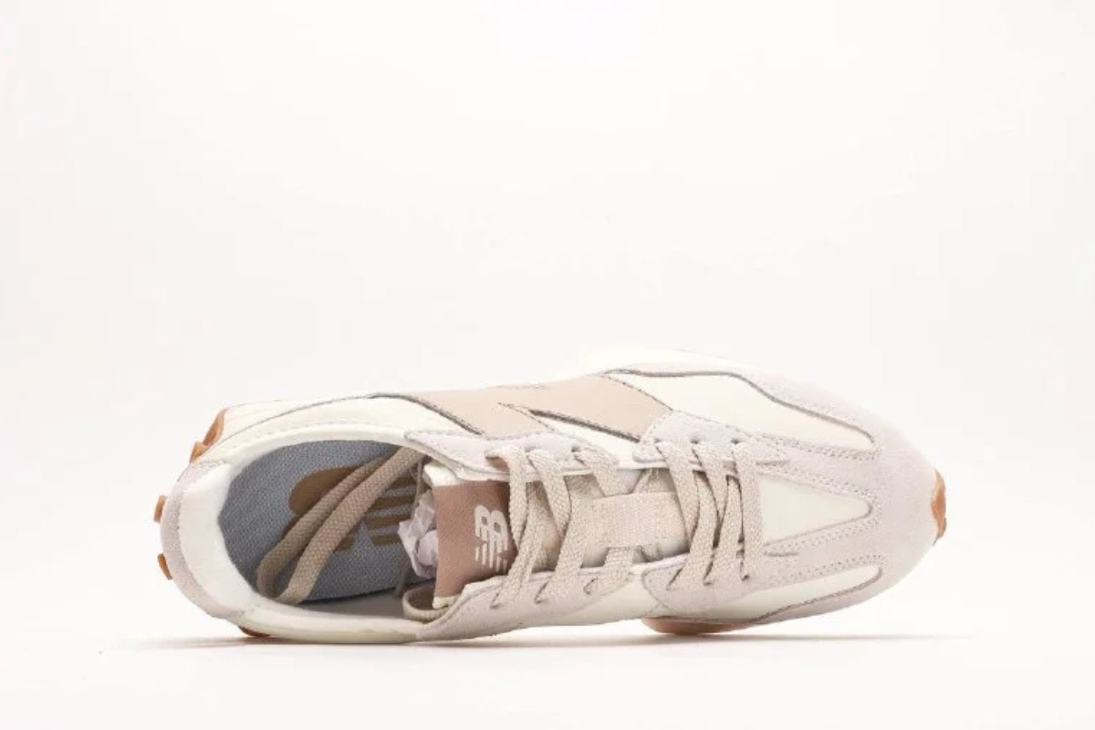 New Balance 327 Beige White Gum Pink