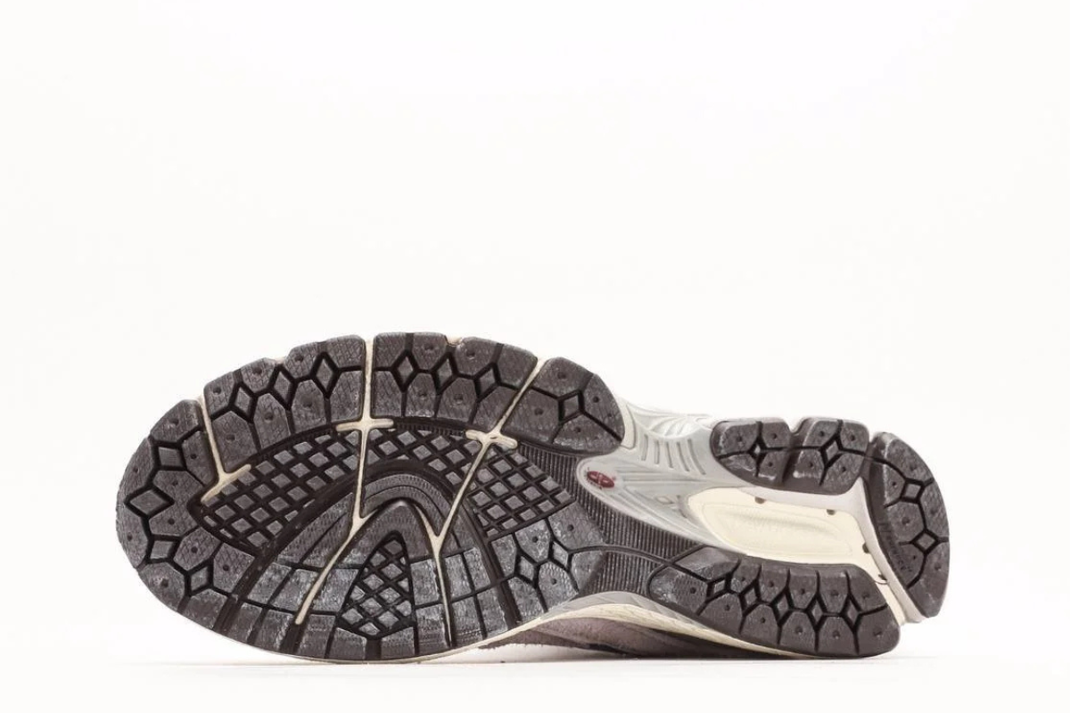 New Balance 2002R Protection Pack