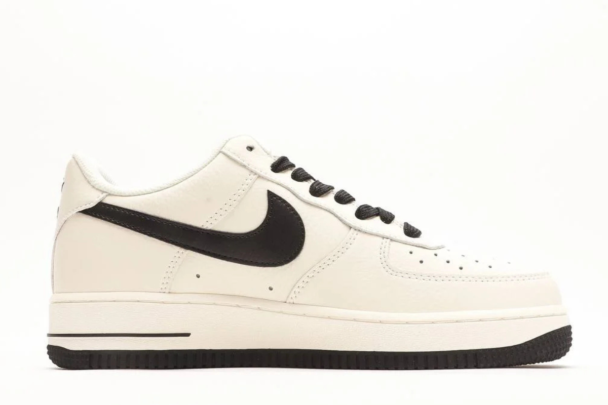 Nike Air Force 1 Low '07