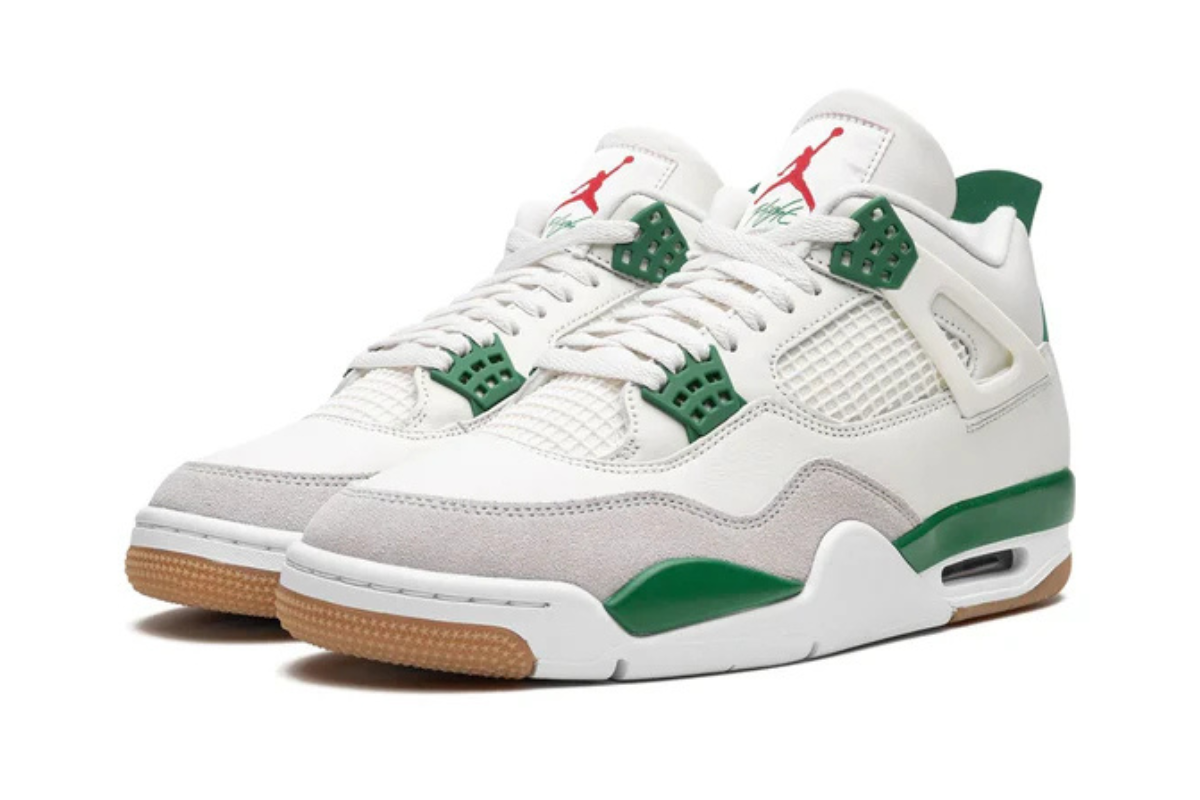 Air Jordan 4 Retro SB "Pine Green" Edition