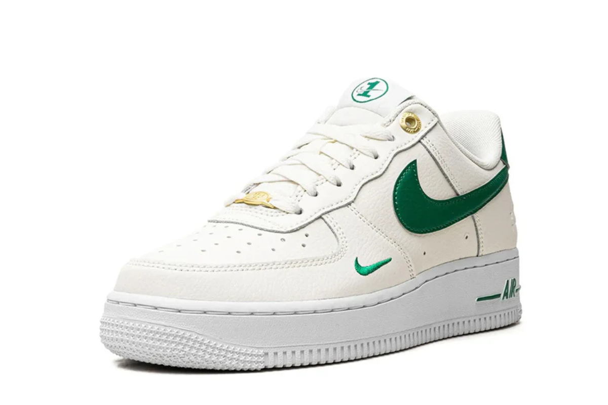 Air Force 1 Low Malachite - White Colorway
