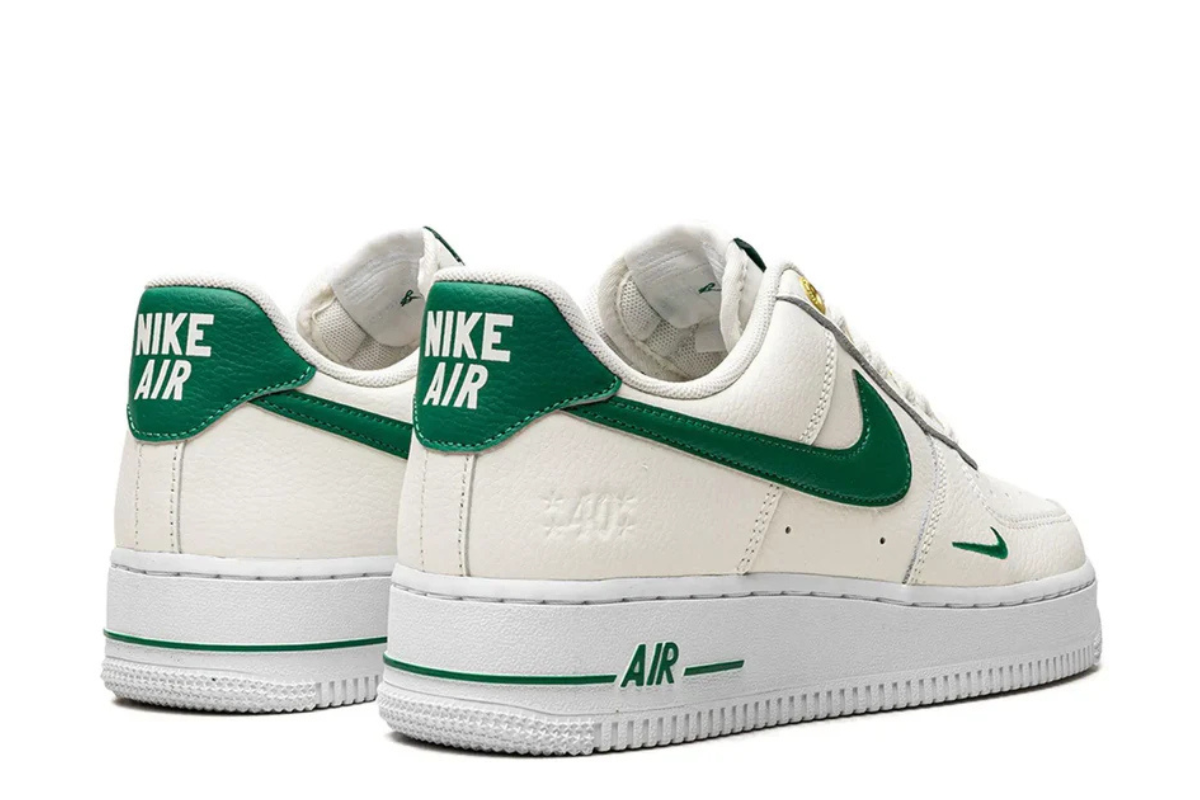 Air Force 1 Low Malachite - White Colorway
