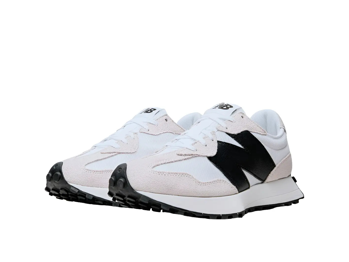 New Balance 327 in White / Black