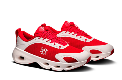 On Cloudsolo Loewe Red/Eggshell
