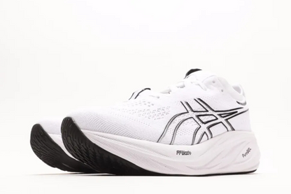ASICS Gel-Nimbus 26 in classic White