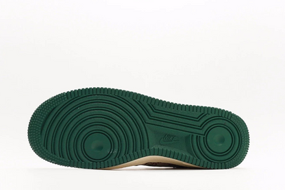 Nike Air Force 1 Low White Supreme Gucci Edition