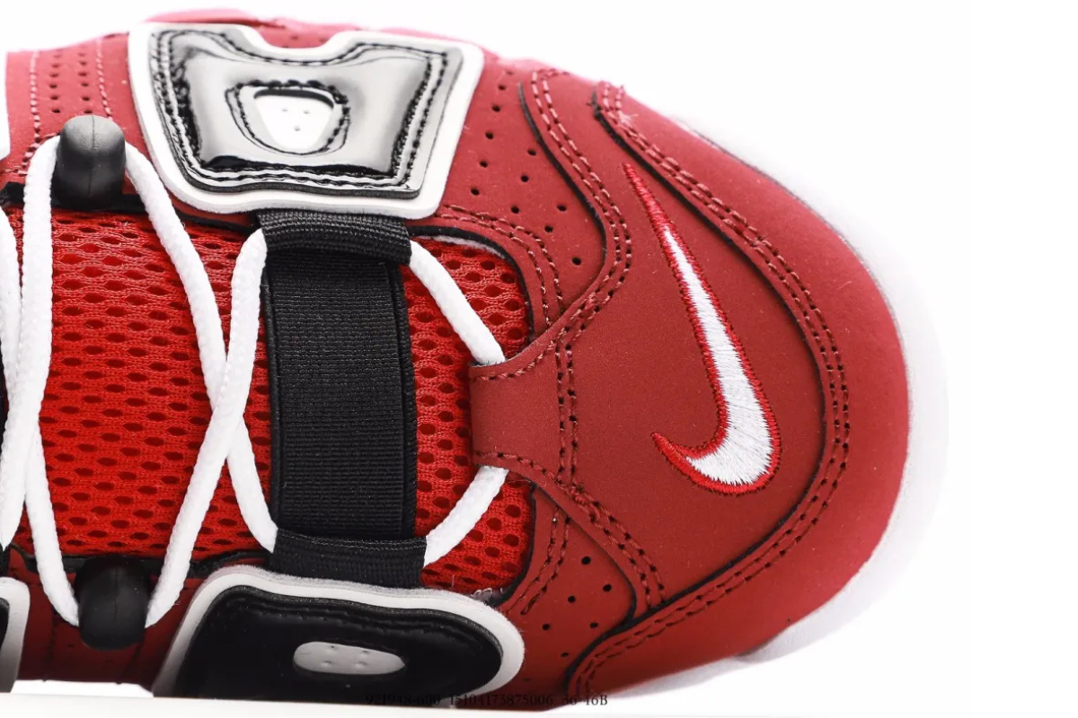 Nike Air More Uptempo 96 Bulls Hoops Pack