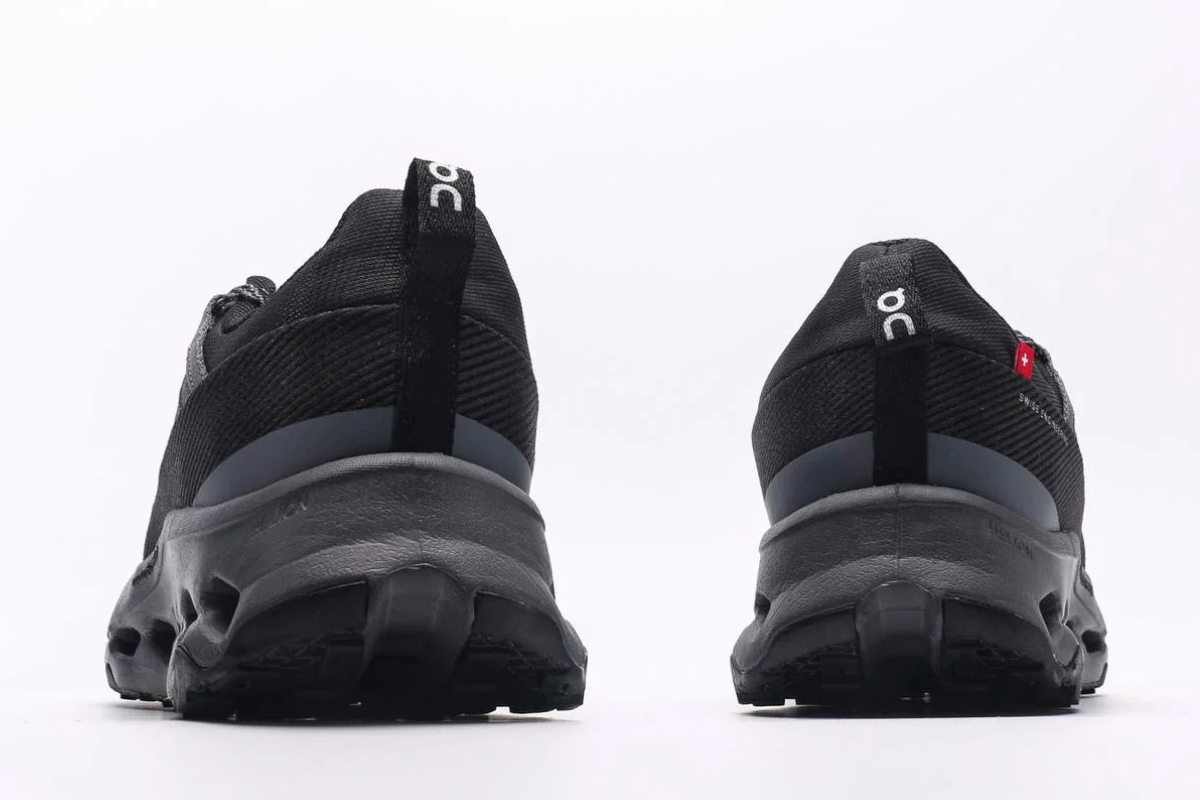 On Running Cloudhorizon Waterproof Black Eclipse